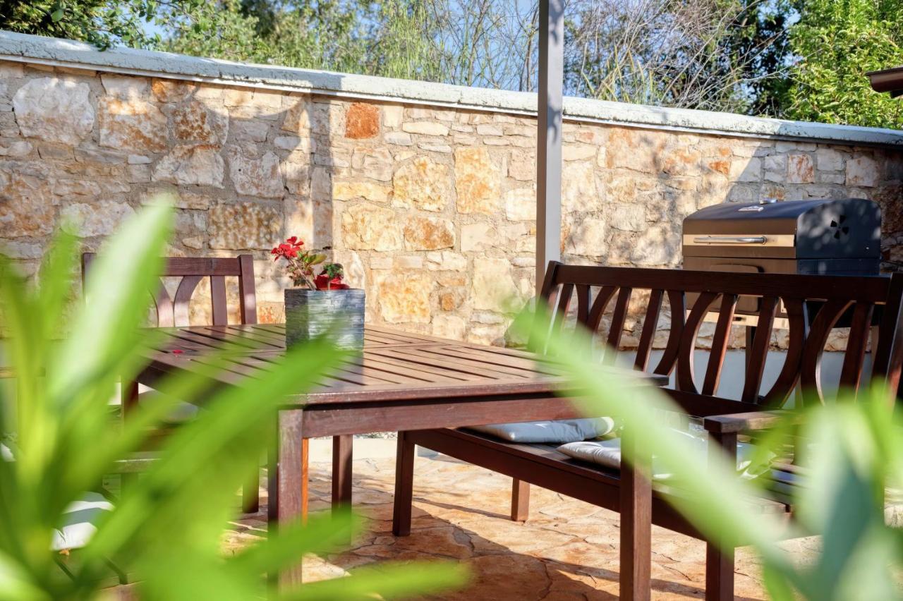 Holiday Home Giardino Marino Pomer Dış mekan fotoğraf