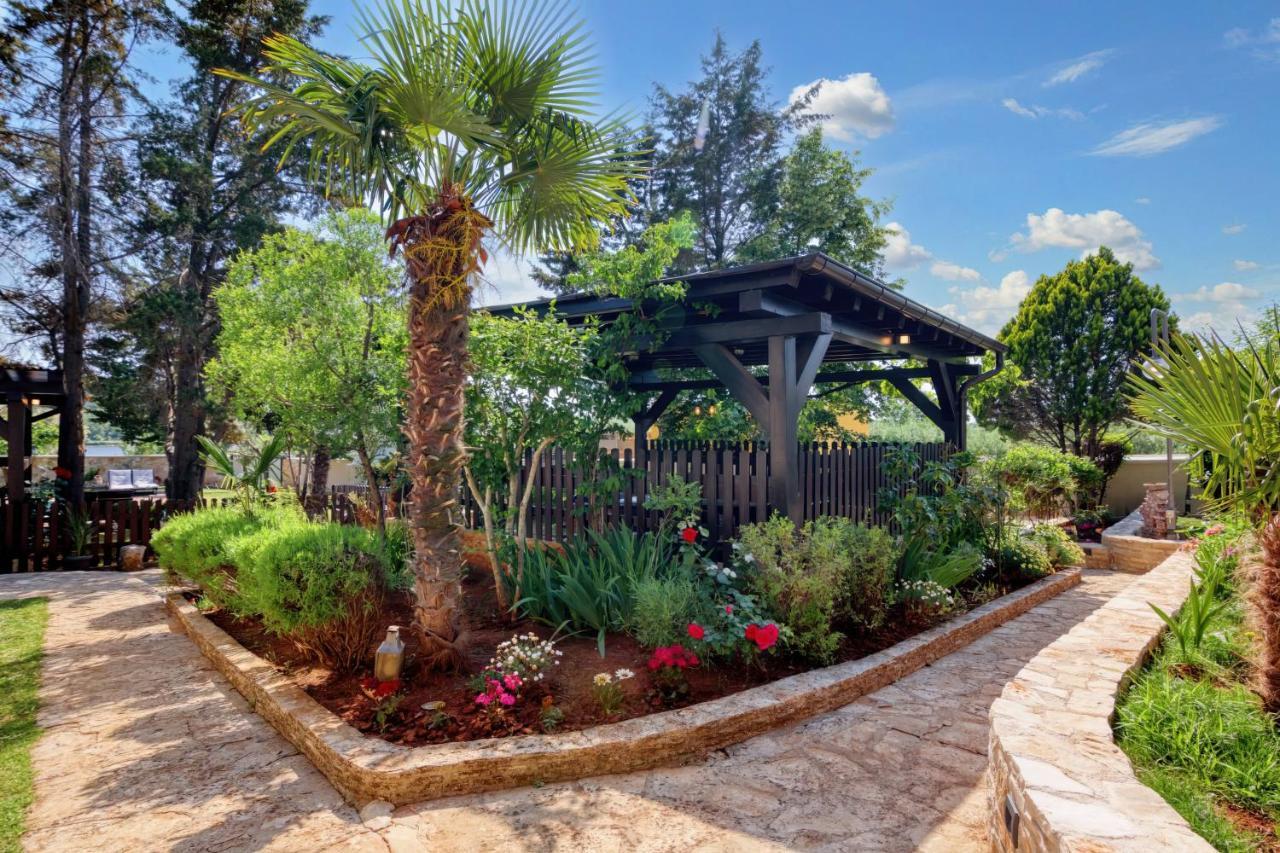 Holiday Home Giardino Marino Pomer Dış mekan fotoğraf