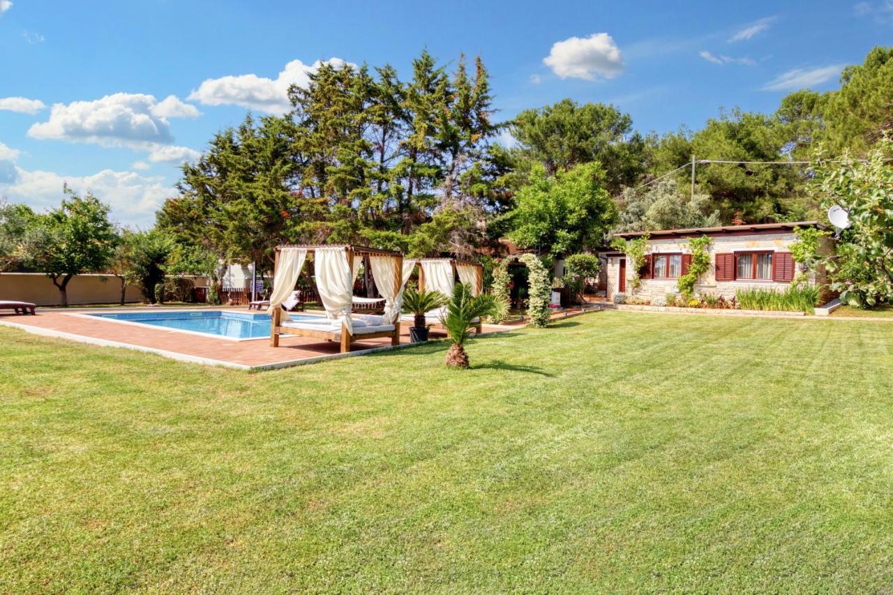 Holiday Home Giardino Marino Pomer Dış mekan fotoğraf