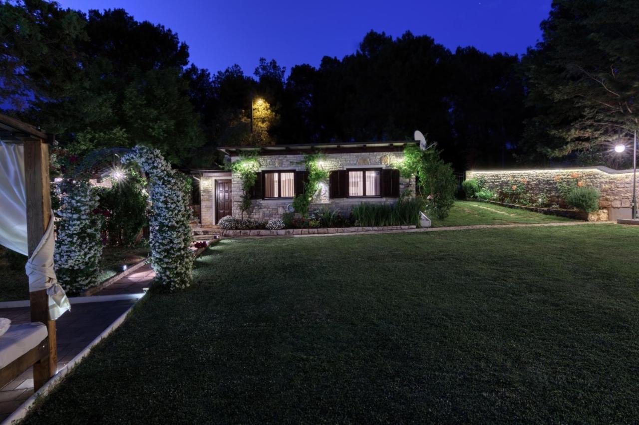 Holiday Home Giardino Marino Pomer Dış mekan fotoğraf